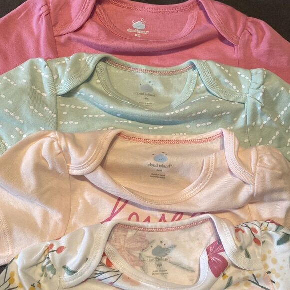Toddler Girl Bundle 4 CloudIsland Onsies & 2 Cat & Jack Footless Pajama 24M NWT - Picture 7 of 9